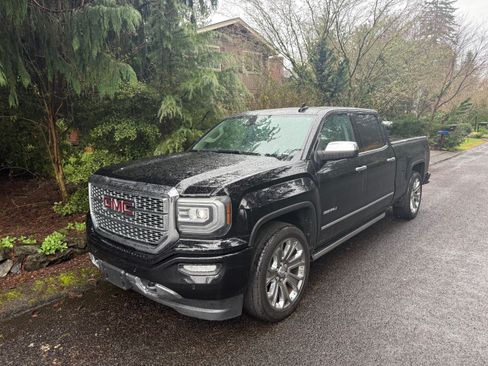 Used 2017 GMC Sierra 1500 Denali w/ Denali Ultimate Package image 2