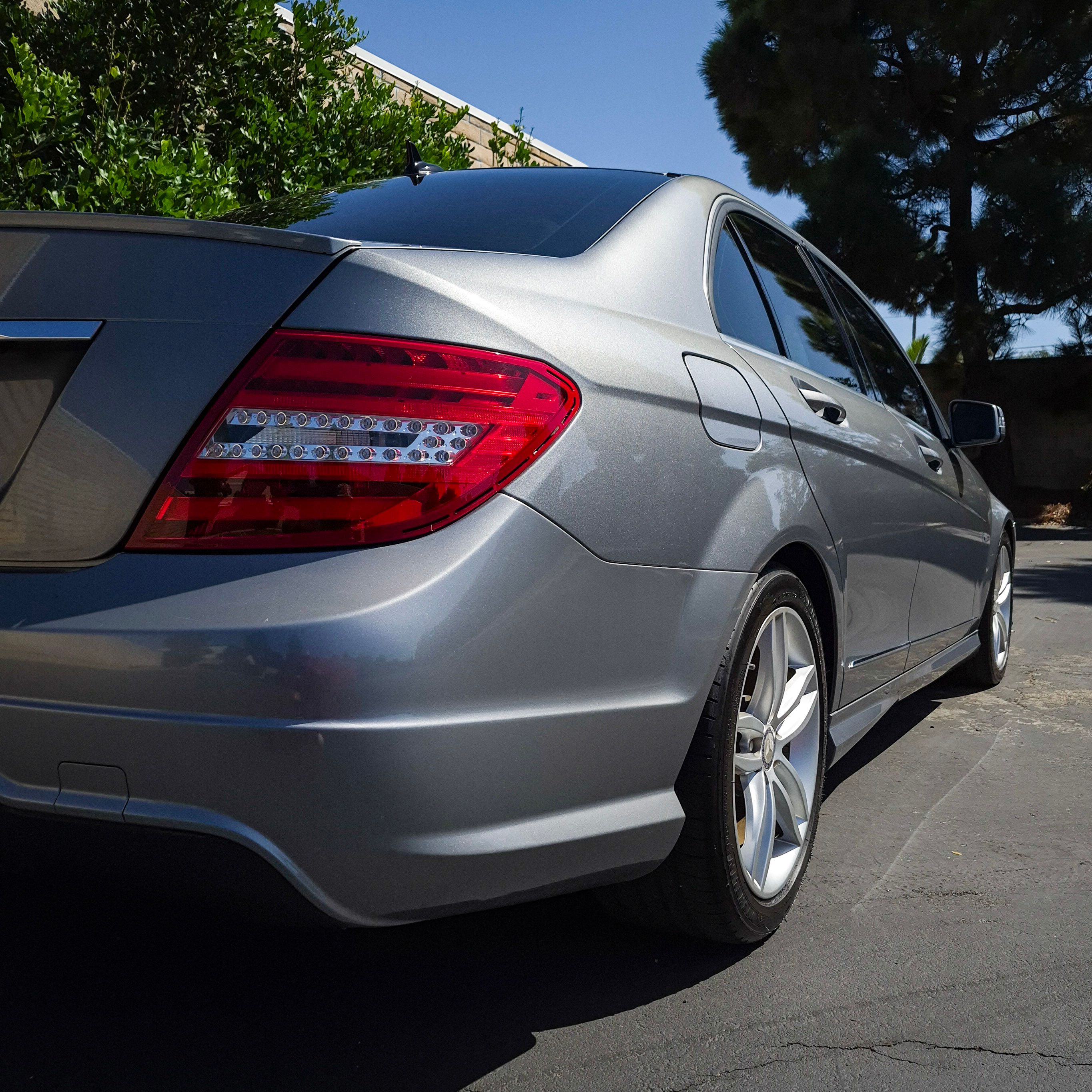 Used 2012 Mercedes-Benz C 250 Sedan image 11