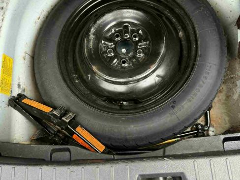 Used 2011 Toyota Corolla S image 22