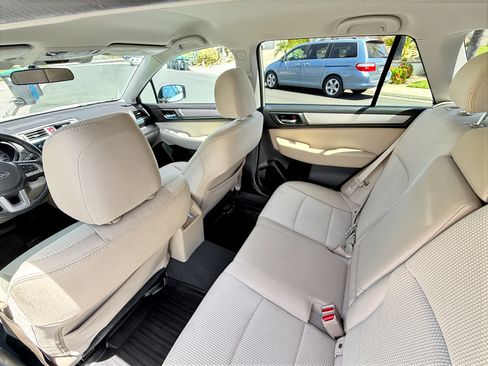 Used 2015 Subaru Outback 2.5i Premium AWD/4WD image 27