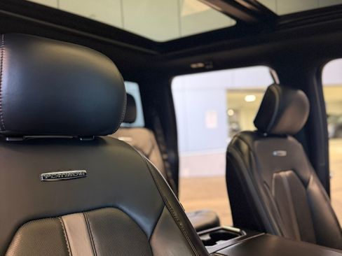 Used 2020 Ford F150 Platinum w/ Equipment Group 701A Luxury image 11