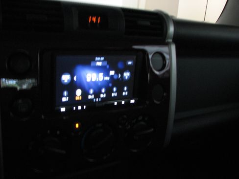 Used 2008 Toyota FJ Cruiser 2WD image 11