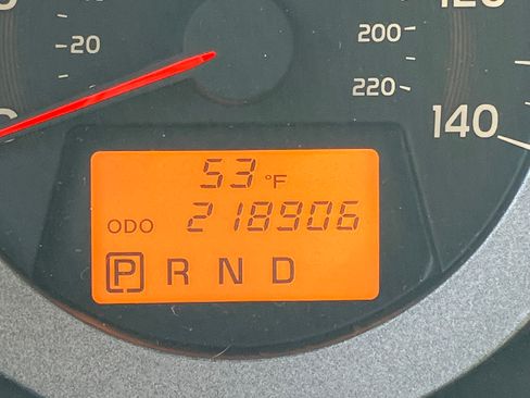 Used 2010 Toyota RAV4 Limited image 9