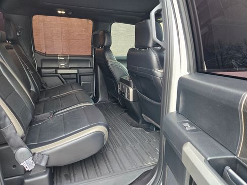 Used 2018 Ford F150 Raptor w/ Equipment Group 802A Luxury image 19