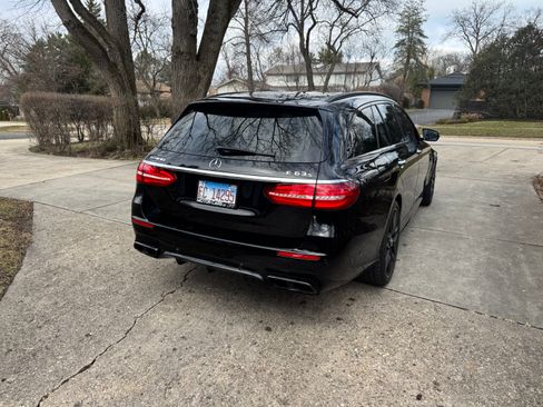 Used 2019 Mercedes-Benz E 63 AMG S image 2