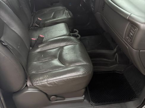 Used 2006 Chevrolet Silverado 2500 W/T w/ Heavy-Duty Power Package image 28