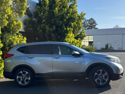 Used 2017 Honda CR-V EX-L image 5