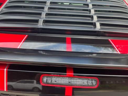 Used 2006 Ford Mustang GT Premium image 14