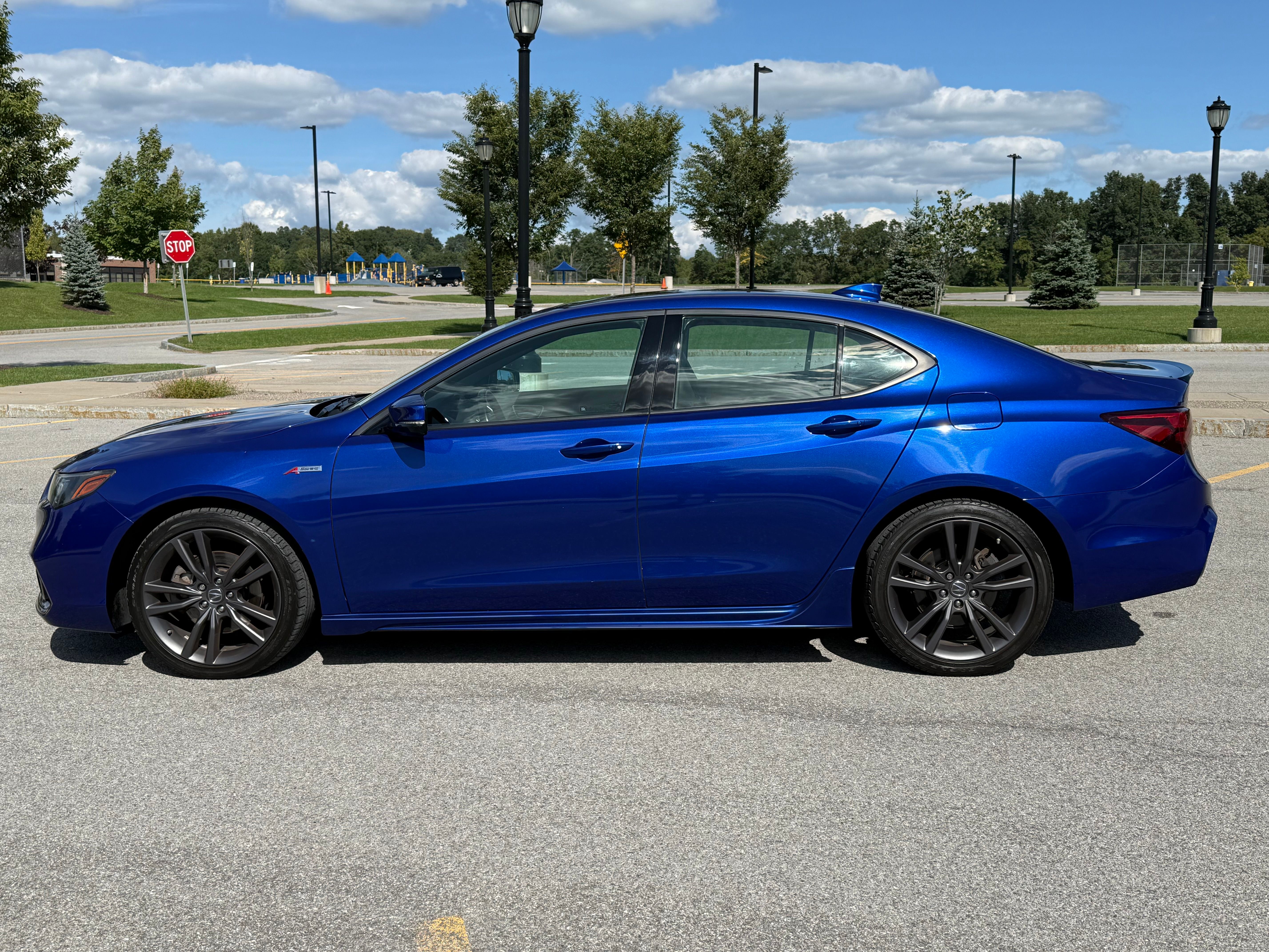Used 2019 Acura TLX w/ Technology & A-SPEC Package FWD image 8