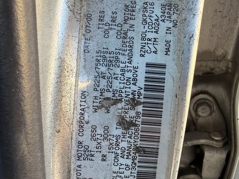 Used 2000 Toyota 4Runner 2WD image 16