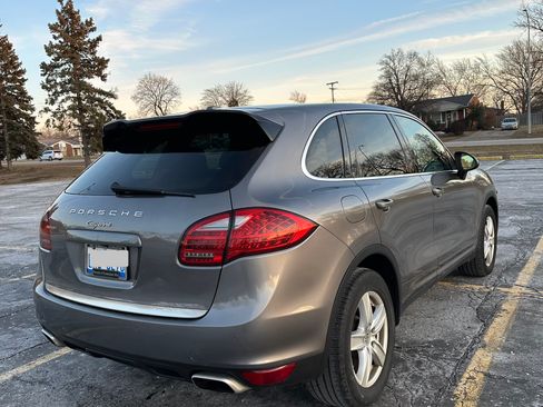 Used 2012 Porsche Cayenne image 6
