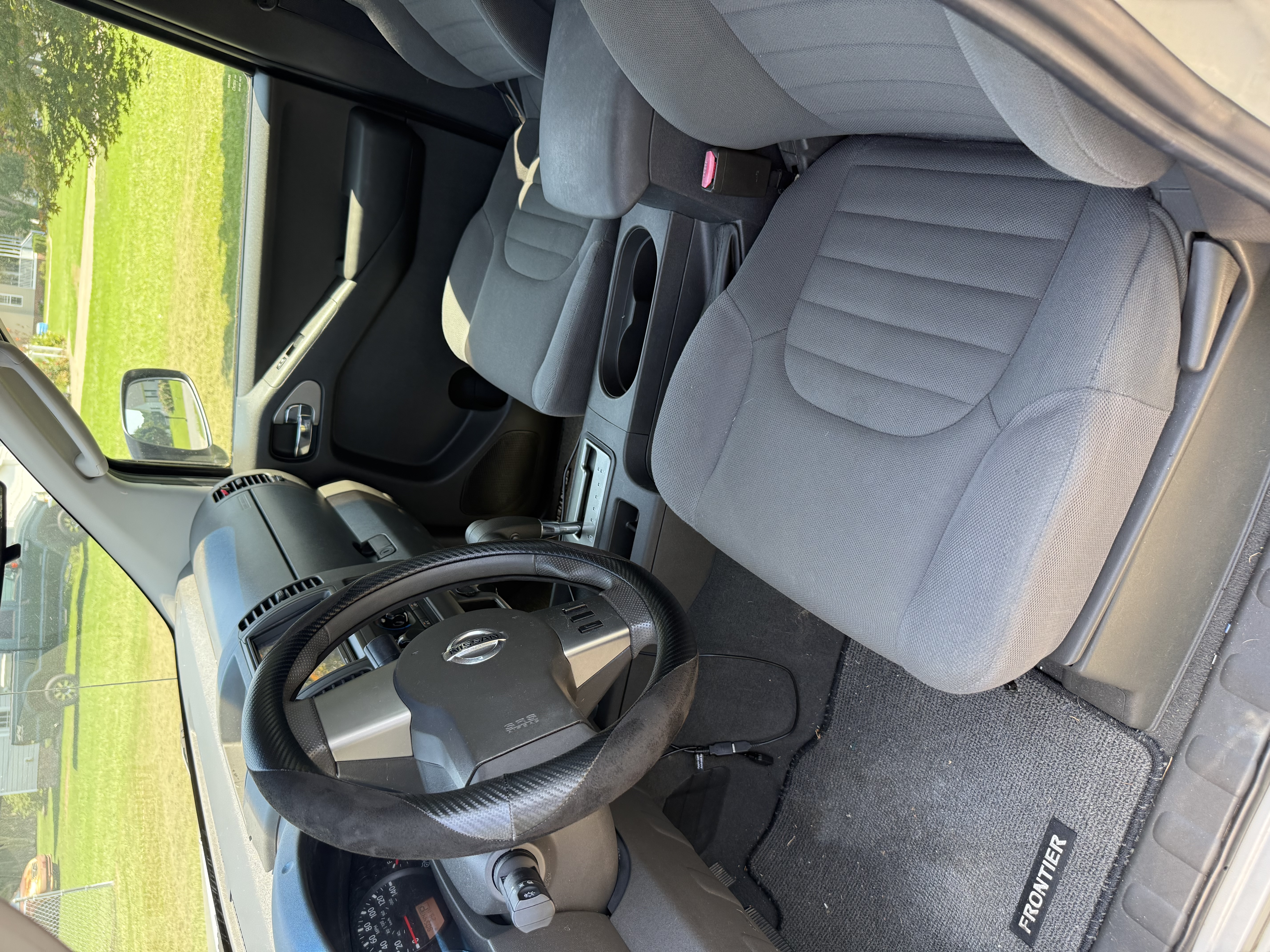 Used 2007 Nissan Frontier XE w/ Preferred Pkg RWD image 6