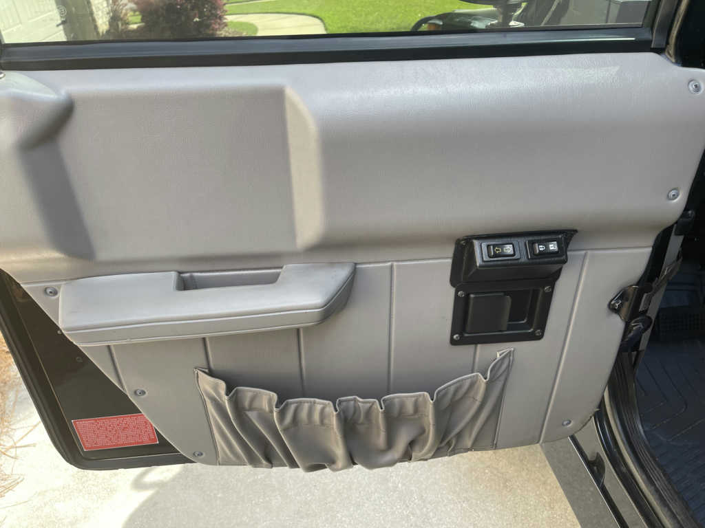 Used 1999 HUMMER H1 4-Door Wagon AWD/4WD image 9