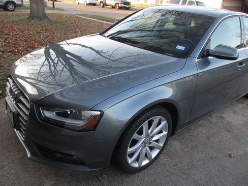 Used 2013 Audi A4 2.0T Prestige w/ Prestige Pkg AWD/4WD image 4