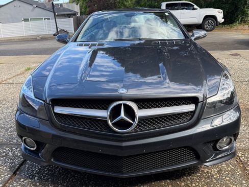 Used 2011 Mercedes-Benz SL 550 image 5