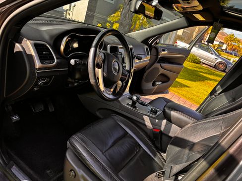 Used 2015 Jeep Grand Cherokee Limited AWD/4WD image 4