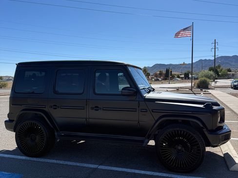 Used 2020 Mercedes-Benz G 550 image 4