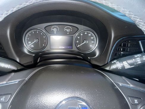 Used 2021 Buick Enclave Essence w/ Sport Touring Edition FWD image 27