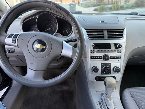 Used 2011 Chevrolet Malibu LS image 11