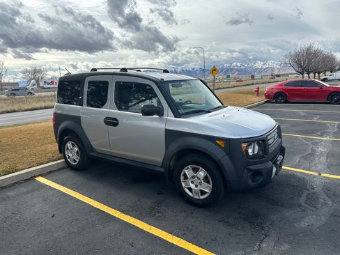 Used 2008 Honda Element LX image 1