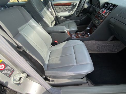 Used 1999 Mercedes-Benz C 230 image 22