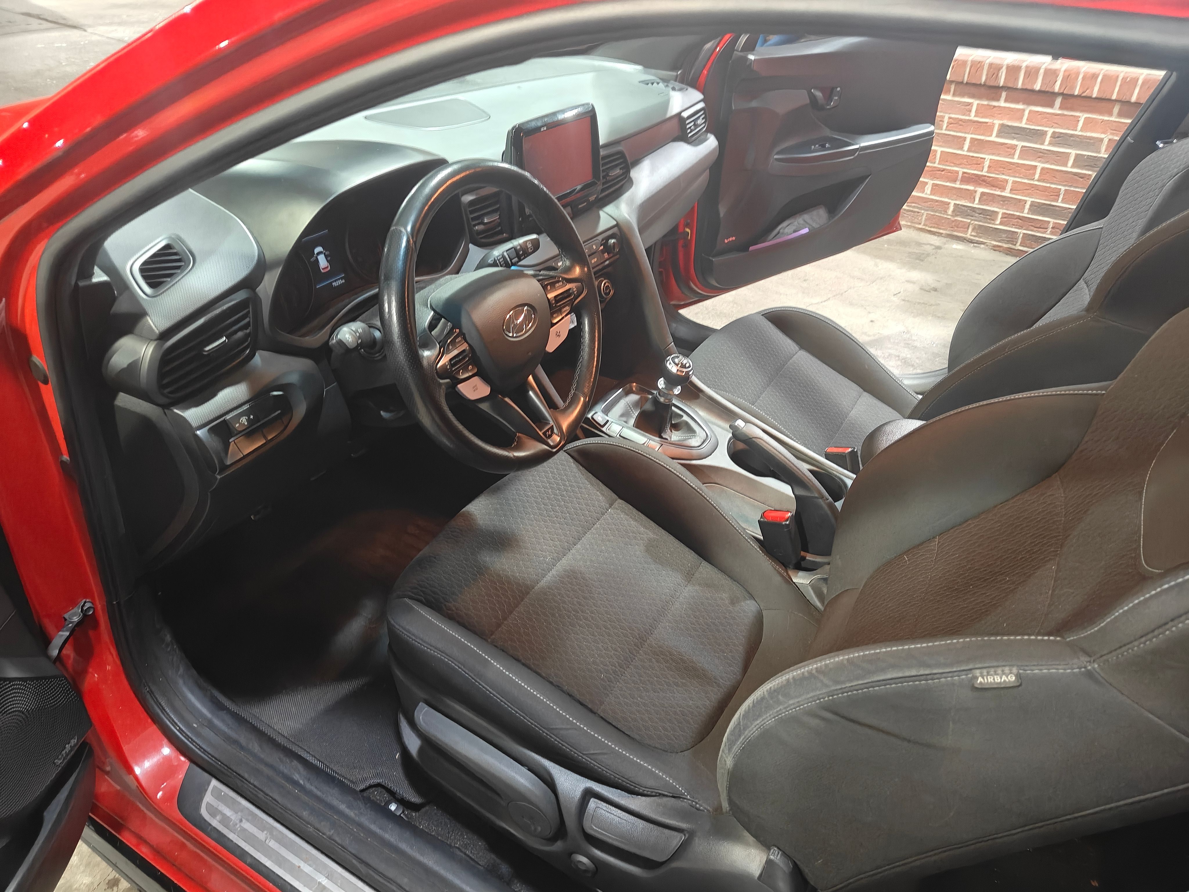 Used 2019 Hyundai Veloster N N w/ Performance Package FWD image 5