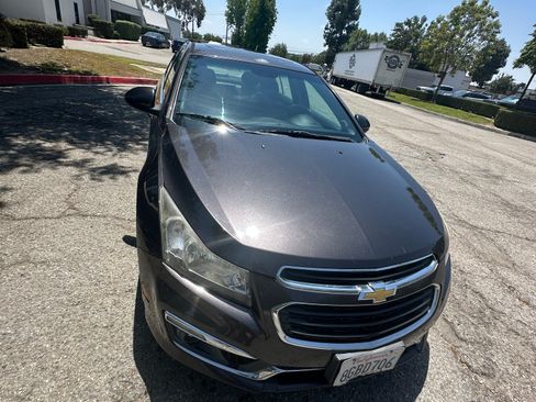 Used 2015 Chevrolet Cruze LTZ w/ Sun, Sound and Sport Package FWD image 2