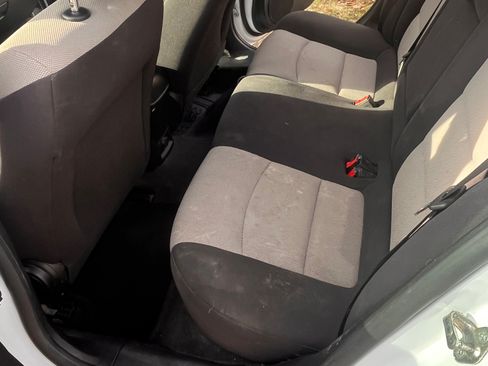 Used 2014 Chevrolet Cruze LS image 8