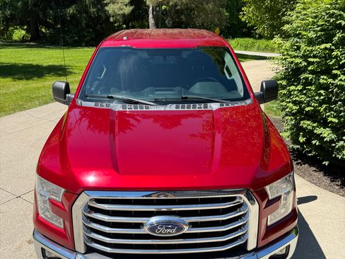Used 2015 Ford F150 XLT w/ Equipment Group 302A Luxury AWD/4WD image 6