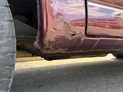 Used 2003 Chevrolet Express 1500 Van 3D w/ Preferred Equipment Group 4 image 6