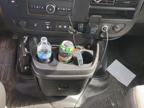 Used 2022 Chevrolet Express 3500 w/ Power Convenience Package RWD image 11