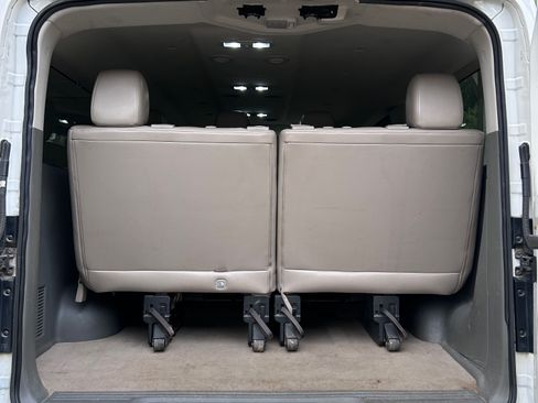 Used 2012 Nissan NV 3500 SL w/ Technology Pkg image 13