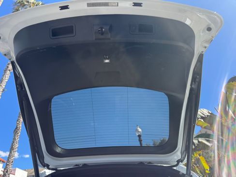 Used 2018 Tesla Model S P100D image 14