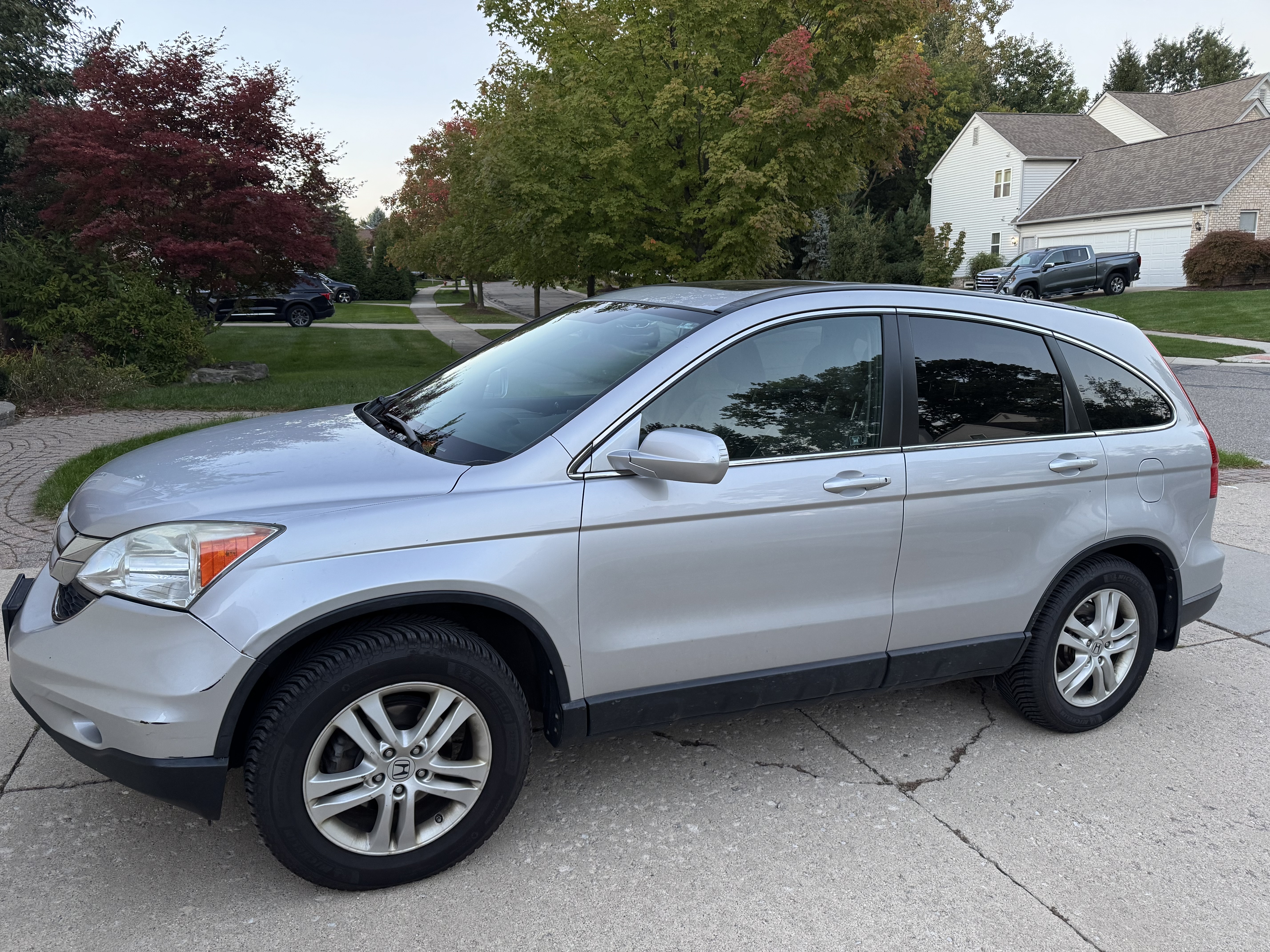 Used 2011 Honda CR-V EX-L image 19