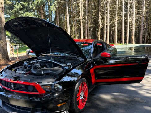 Used 2012 Ford Mustang Boss 302 RWD image 5