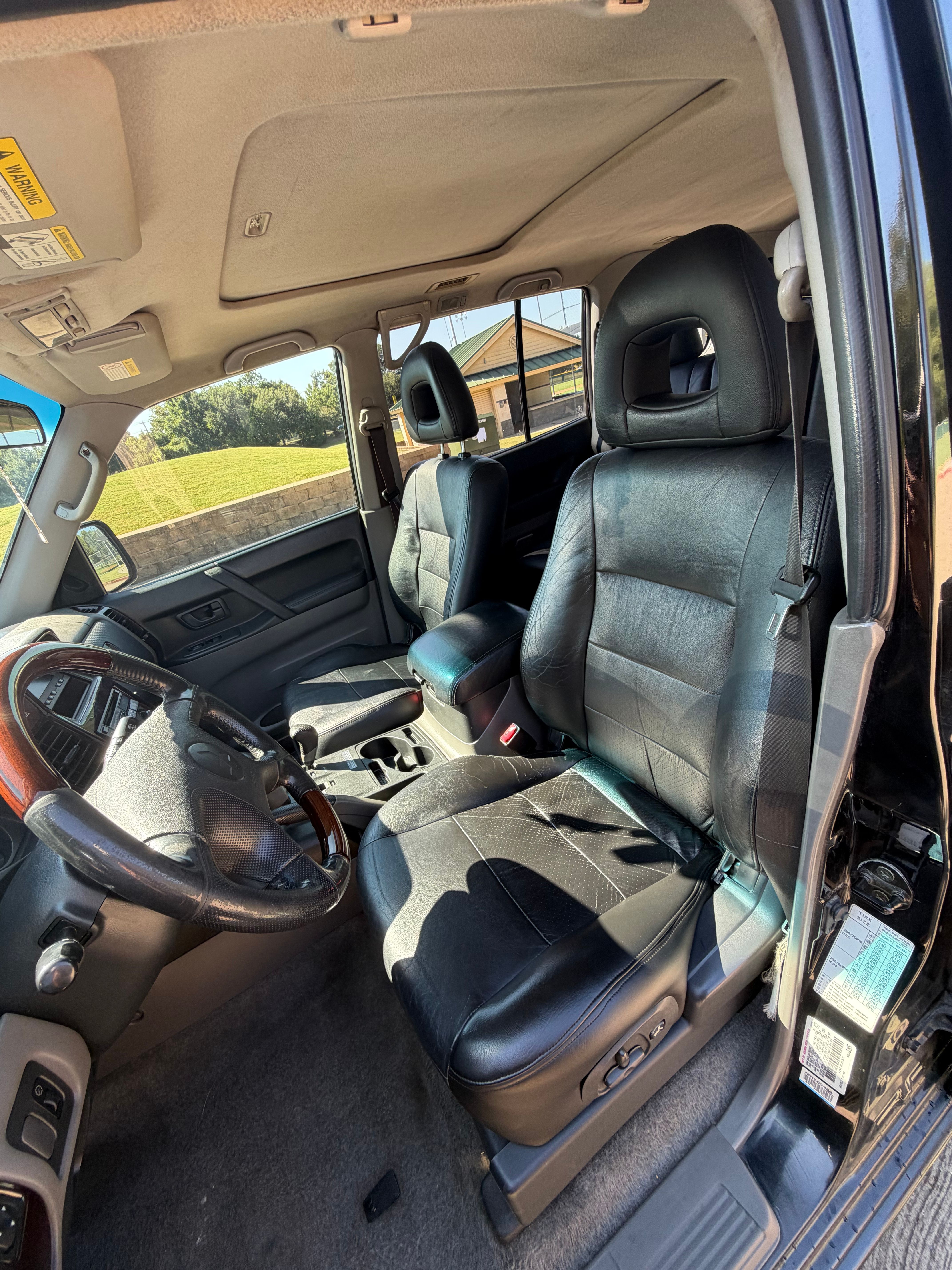 Used 2001 Mitsubishi Montero Limited AWD/4WD image 17