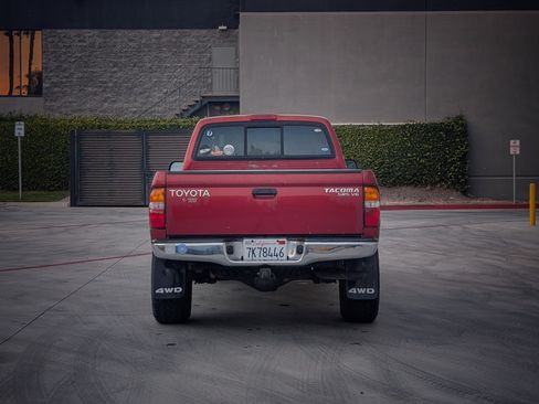 Used 2001 Toyota Tacoma 4x4 Xtracab V6 image 5