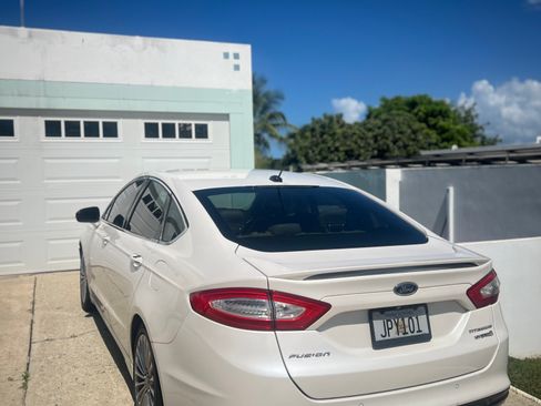Used 2014 Ford Fusion Titanium FWD image 2