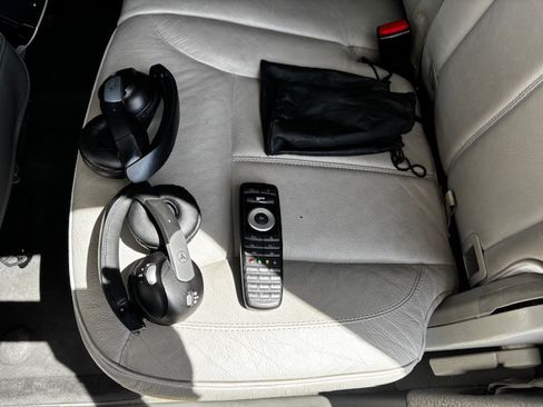 Used 2012 Mercedes-Benz GL 450 4MATIC image 12