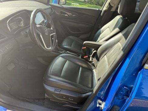 Used 2018 Buick Encore Essence AWD/4WD image 10