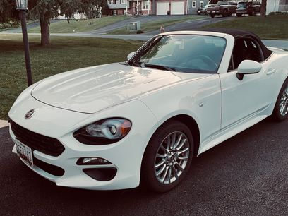 Used 2019 FIAT 124 Spider Classica w/ Technology Group