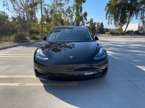 Used 2023 Tesla Model 3 Standard Range RWD image 4