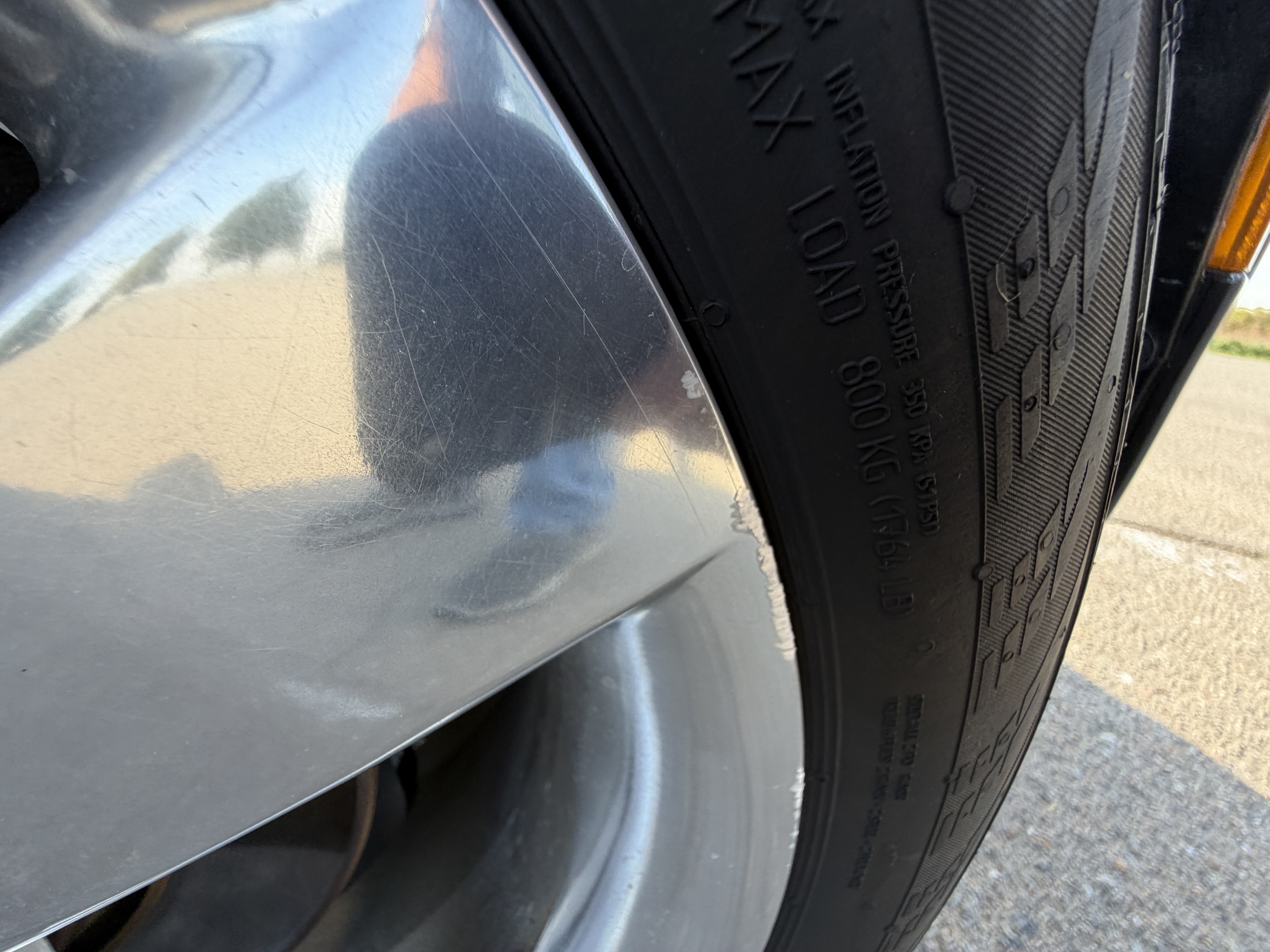 Used 2007 Pontiac Solstice GXP w/ Premium Package RWD image 21