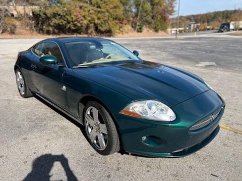 Used 2007 Jaguar XK Coupe image 4