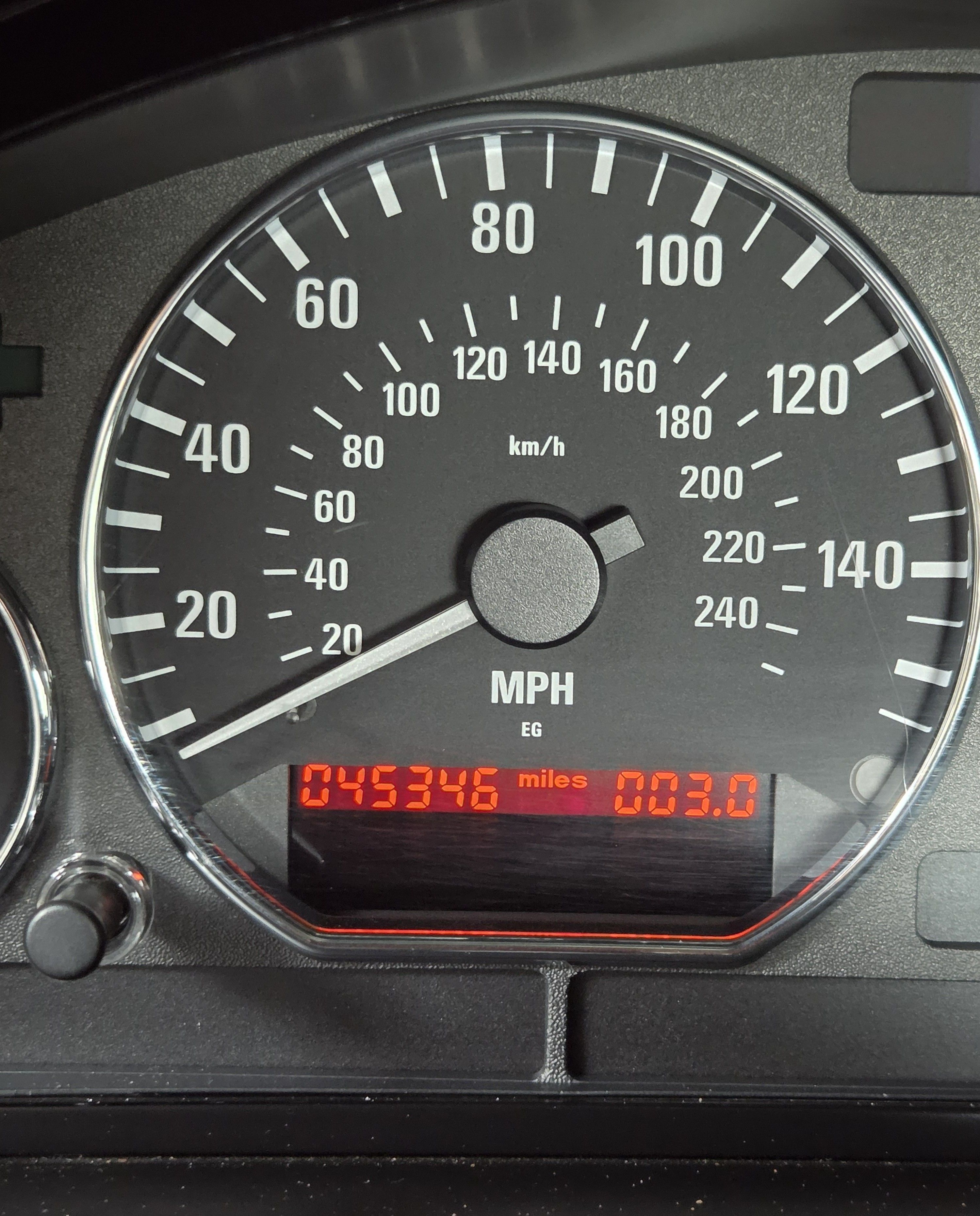 Used 2000 BMW Z3 2.5i RWD image 20