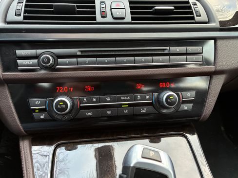 Used 2015 BMW 535i xDrive Sedan image 11