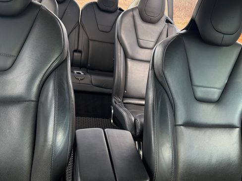 Used 2016 Tesla Model X 90D image 13