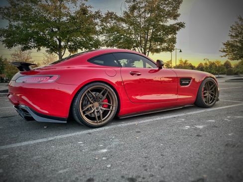 Used 2016 Mercedes-Benz AMG GT S image 11