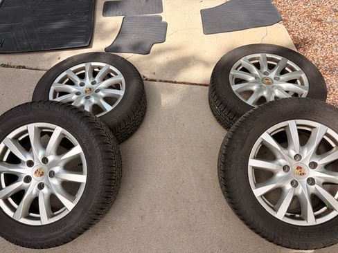 Used 2015 Porsche Cayenne S AWD/4WD image 26