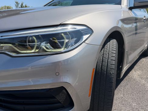 Used 2019 BMW 540i w/ Premium Package RWD image 5